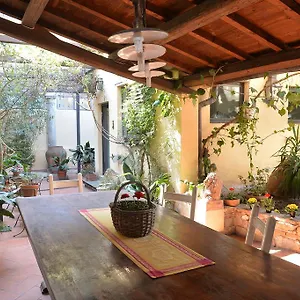 https://casa-pucci-bb.it-tuscanyhotel.com